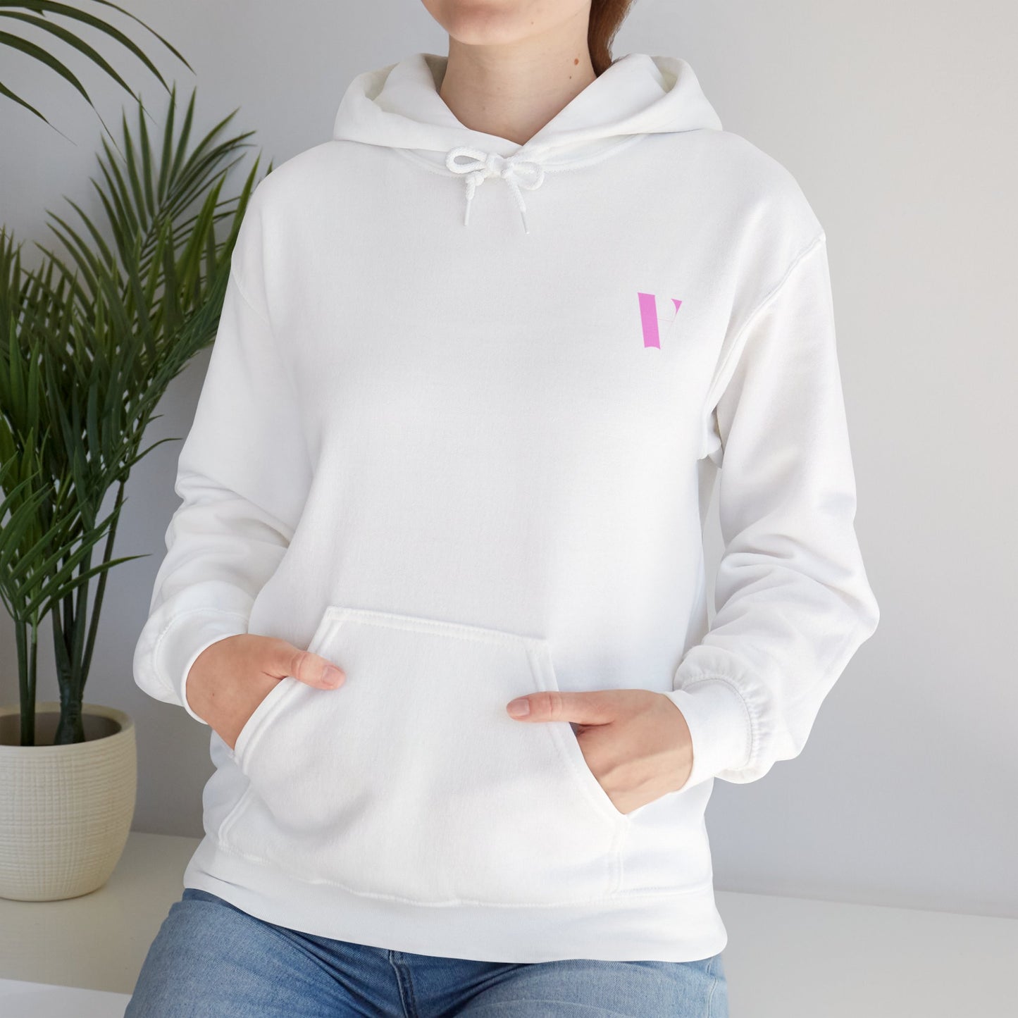Omnia Hoodie